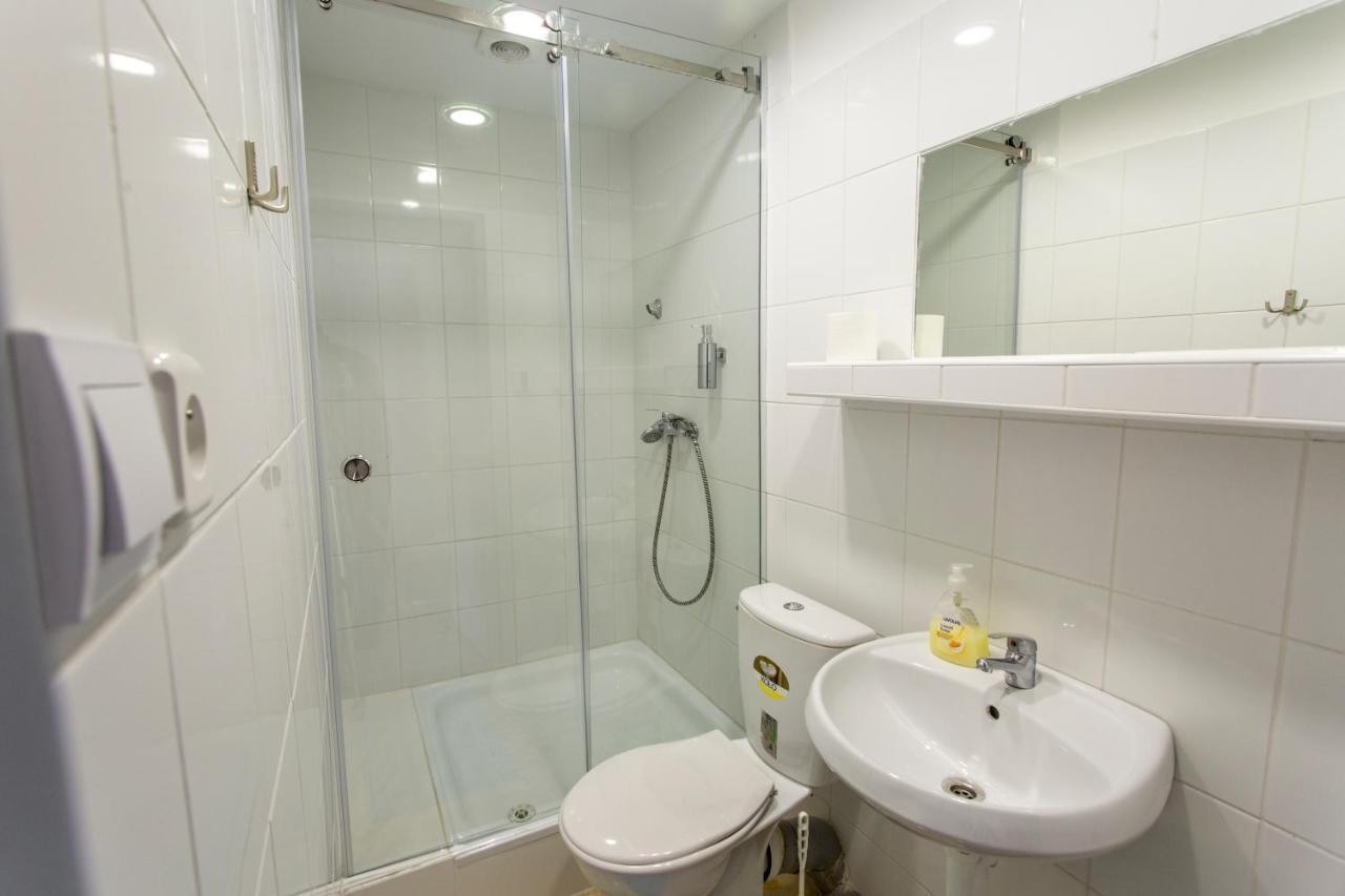 Guesthouse Yes In Bodafalu Kültér fotó