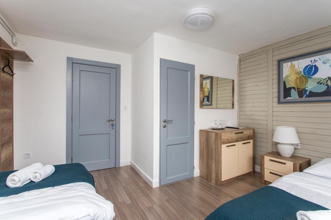 Guesthouse Yes In Bodafalu Kültér fotó
