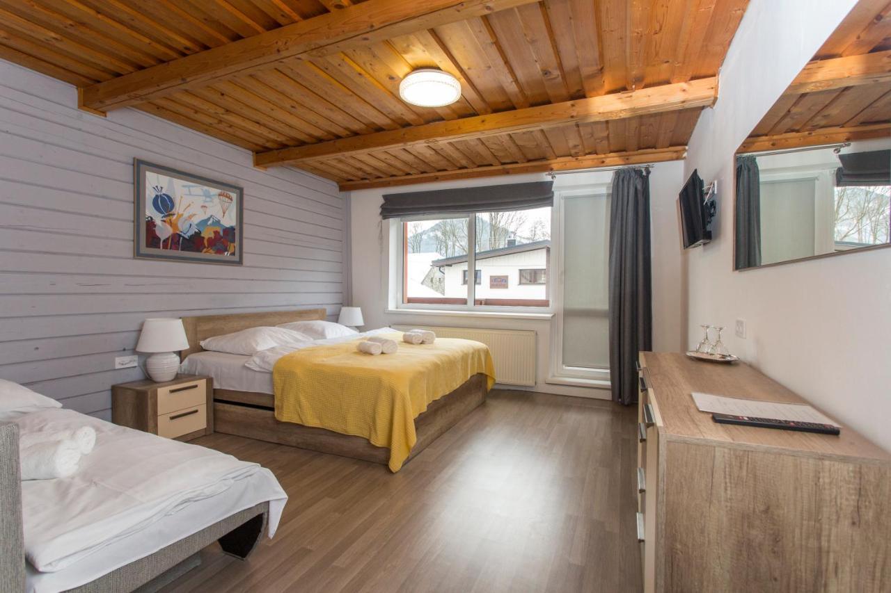 Guesthouse Yes In Bodafalu Kültér fotó